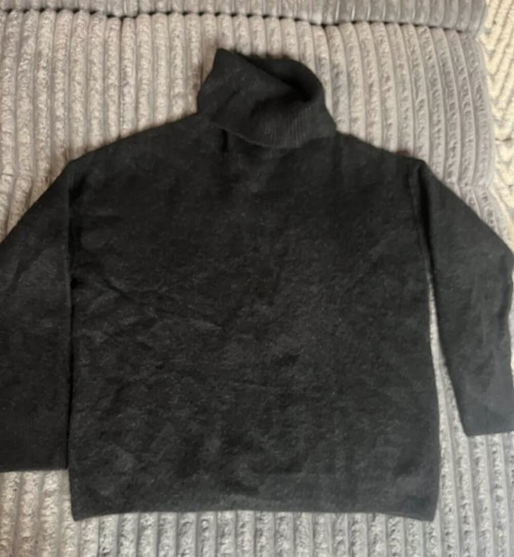 Free People Black Turtleneck Cashmere Sweater small petite